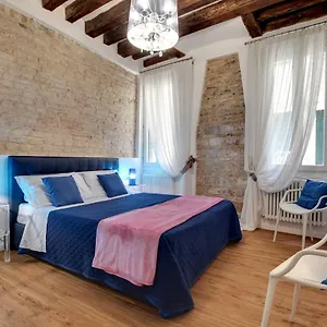 Appartement Charming Castello By Wonderful Italy, Venetië